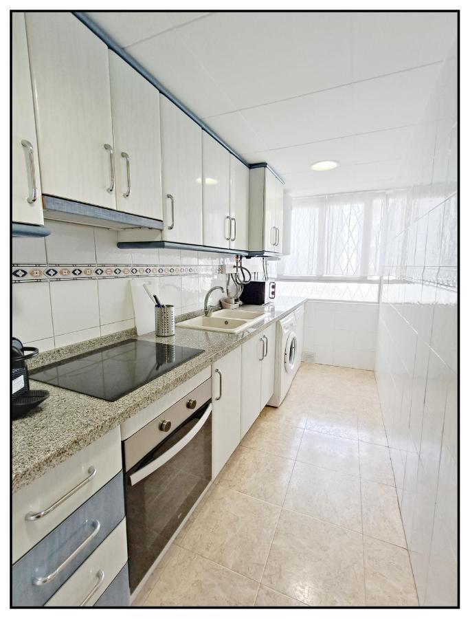 Apartamento Centrico Junto Al Mar - Wifi Free Salou Buitenkant foto